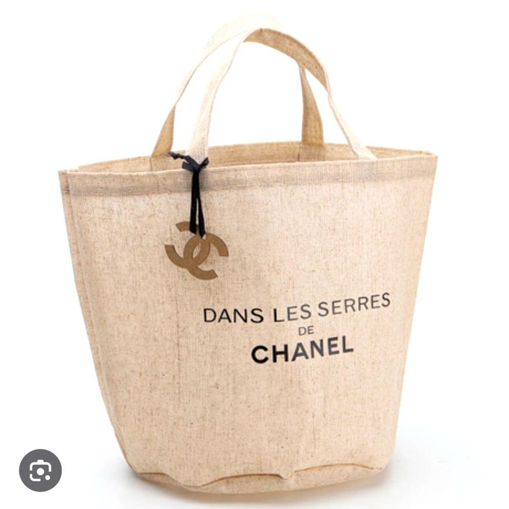 CHANEL Dans Les Serres De Chanel Tan Linen Novelty Tote Bag BNWT
